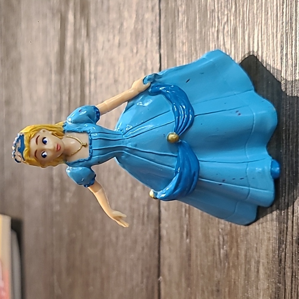 Princess Figurines - Picture 5 of 7